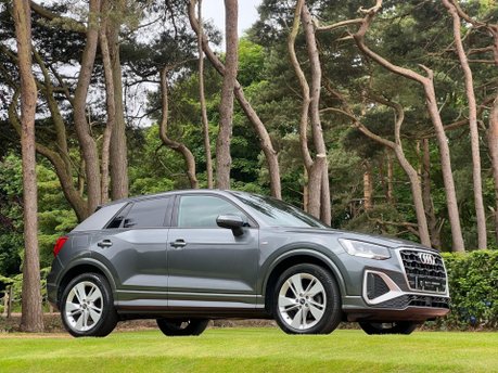 Audi Q2 TFSI S LINE