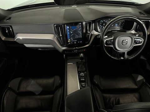 Volvo XC60 D4 R-DESIGN 10