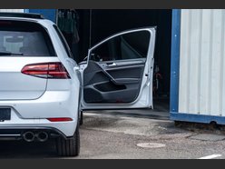 Volkswagen Golf 2.0 Golf R TSi Semi-Auto 4WD 5dr 8