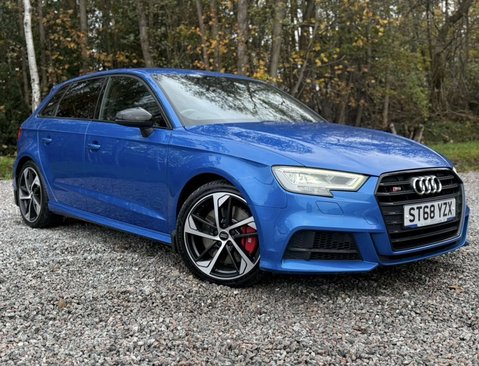 Audi A3 2.0 S3 Sportback TFSI Black Edition Quattro Semi-Auto 4WD 5dr 1