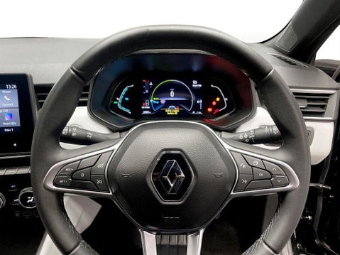 Renault Clio 1.6 E-TECH Techno Hatchback 5dr Petrol Hybrid Auto Euro 6 (s/s) (145 ps) 13