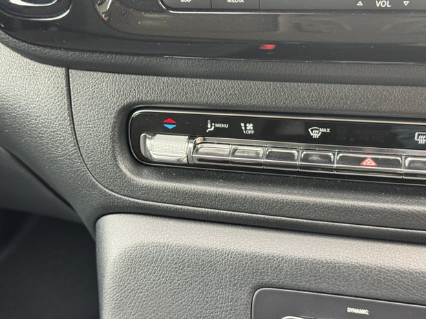 Mercedes-Benz Vito Crew Cab [SOLD CM] AUTO Select RWD LWB L2H1 Low Roof Air Con EURO 6 42