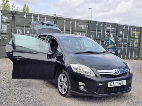 Toyota Auris 1.8 VVT-h T Spirit Hatchback 5dr Petrol Hybrid CVT Euro 5 (s/s) (136 ps) 5