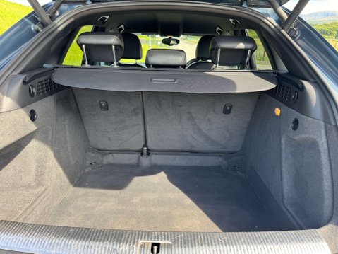 Audi Q3 2.0 Q3 S Line+ TDI Quattro Semi-Auto 4WD 5dr 10