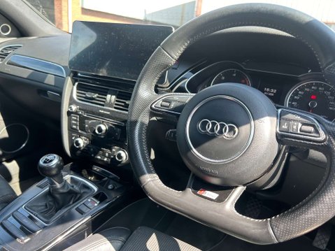 Audi A4 2.0 A4 Black Edition TDI 5dr 42