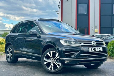 Volkswagen Touareg 3.0 TDI V6 BlueMotion Tech R-Line SUV 5dr Diesel Tiptronic 4WD Euro 6 (s/s) 7