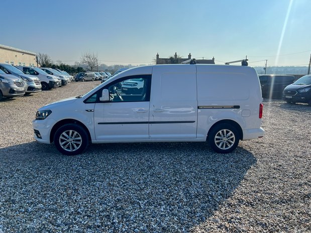 Volkswagen Caddy Maxi AUTO LWB L2H1 Highline C20 Air Con Alloys Camera Nav EURO 6 NO VAT 1