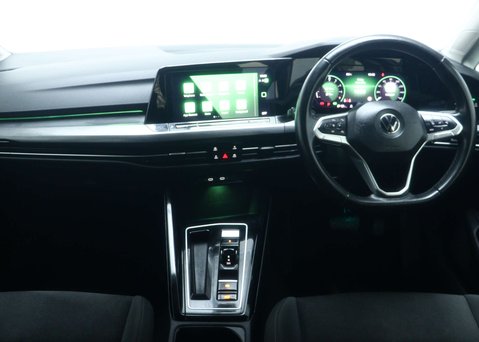 Volkswagen Golf 1.4 TSI 13kWh Style Hatchback 5dr Petrol Plug-in Hybrid DSG Euro 6 (s/s) (2 20