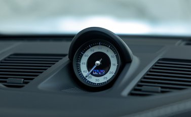 Porsche 911 Targa 4S (992) 22