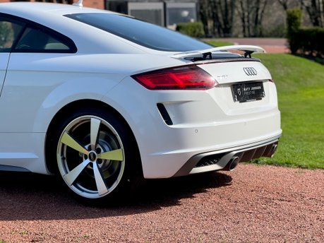 Audi TT TFSI S LINE 24