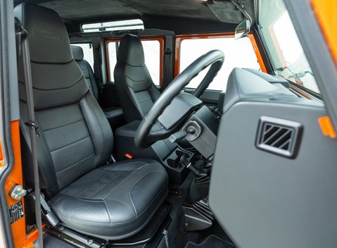 Land Rover Defender 110 ADVENTURE 14