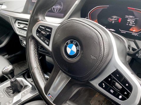BMW 2 Series 1.5 218i M Sport Saloon 4dr Petrol Manual Euro 6 (s/s) (136 ps) Cruise Con 18