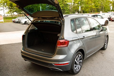 Volkswagen Golf SV MATCH TSI EVO DSG 37