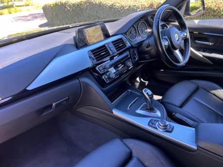 BMW 3 Series 2.0 320i M Sport Touring Auto Euro 6 (s/s) 5dr 26