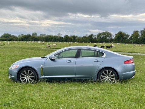 Jaguar XF PREMIUM LUXURY V6 STUNNING EXAMPLE FSH 7