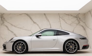 Porsche 911 (992) Carrera S 2