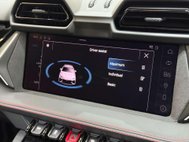 Lamborghini Urus 4.0 V8 BiTurbo 25.9kWh SE SUV 5dr Petrol Plug-in Hybrid Auto 4WD Euro 6 (80 53