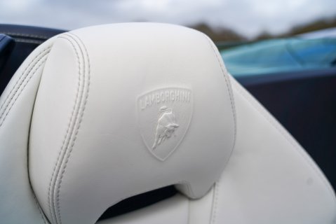 Lamborghini Huracan LP 610-4 SPYDER 13