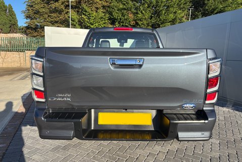 Isuzu D-Max DL40 4x4 Extended Cab 2.2 Automatic Pickup - In Stock! 12