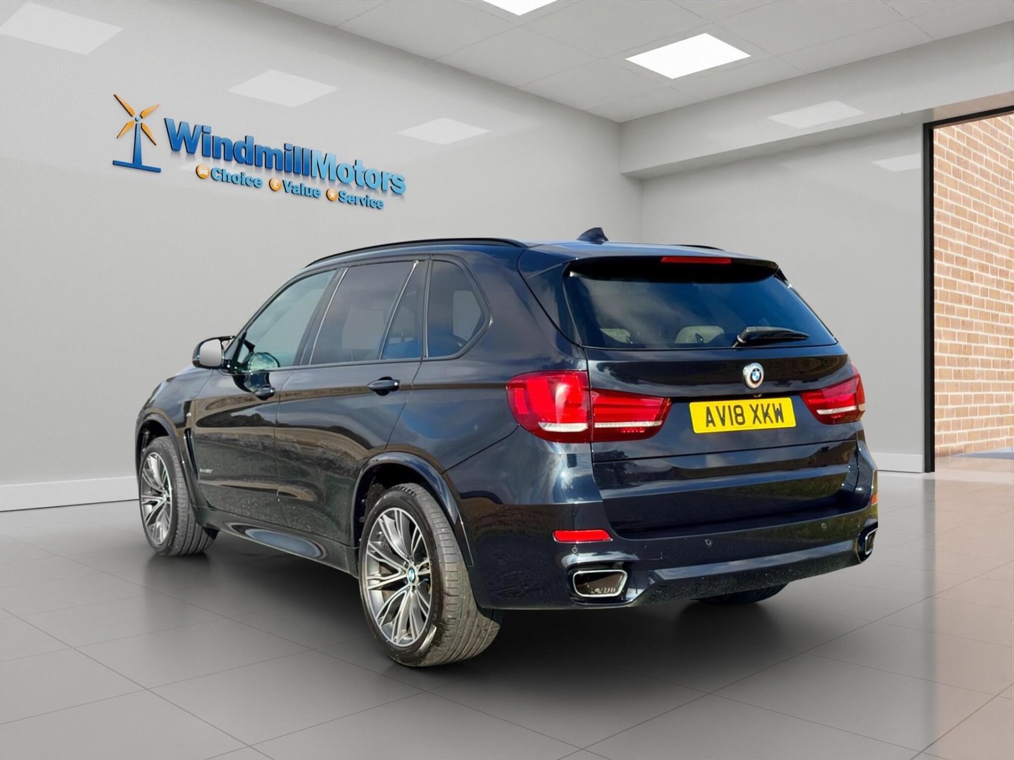 2018 BMW X5 — image 8
