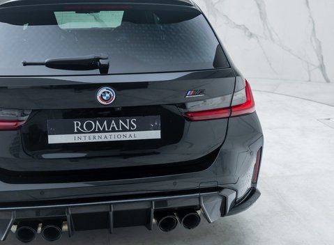 BMW M3 COMPETITION M XDRIVE TOURING 32