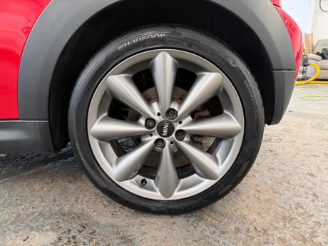 Mini Hatch 1.6 Cooper D London 2012 Euro 5 (s/s) 3dr 21