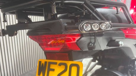 Benelli TRK 2020 ONLY 1K TOP BOX ADVENTURE BIKE 47BHP A2 READY 13
