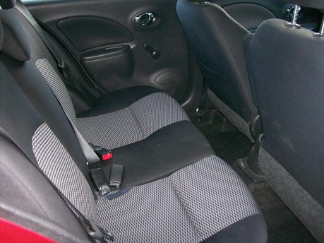 Nissan MICRA ACENTA 5