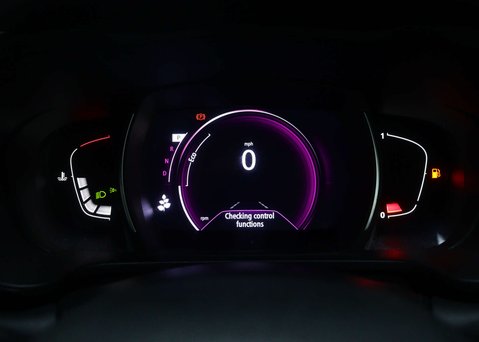 Renault Kadjar 1.3 TCe Iconic SUV 5dr Petrol EDC Euro 6 (s/s) (140 ps) 18