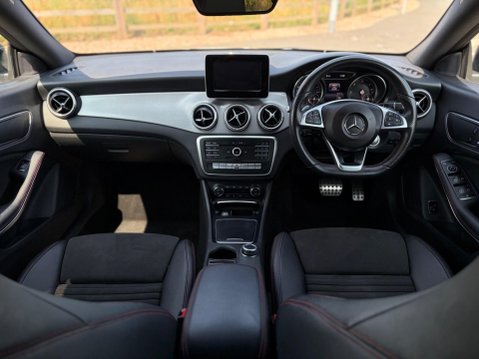 Mercedes-Benz CLA Class 2.1 CLA220d AMG Line Coupe 7G-DCT Euro 6 (s/s) 4dr 14