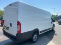 Peugeot Boxer 2.0 BlueHDi 435 L4 H2 Euro 6 5dr 3