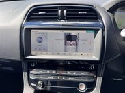 Jaguar F-Pace 2.0 D180 Chequered Flag Auto AWD Euro 6 (s/s) 5dr 76