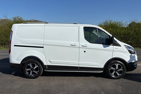 Ford Transit Custom 300 Active L1 170 ps Selectshift Panel Van - Tailgate & Twin Side Doors 10