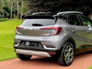 Renault Captur TECHNO E-TECH 11