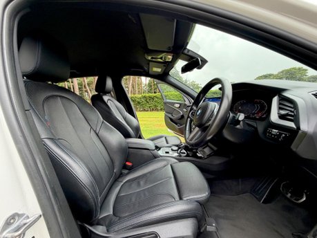 BMW 1 Series 118I M SPORT 5