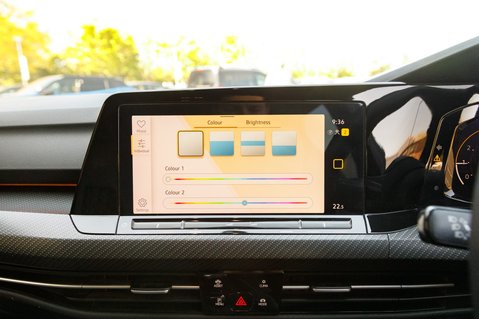 Volkswagen Golf R-LINE TSI 31