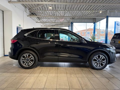 Ford Kuga 1.5T EcoBoost Titanium 2WD Euro 6 (s/s) 5dr 2