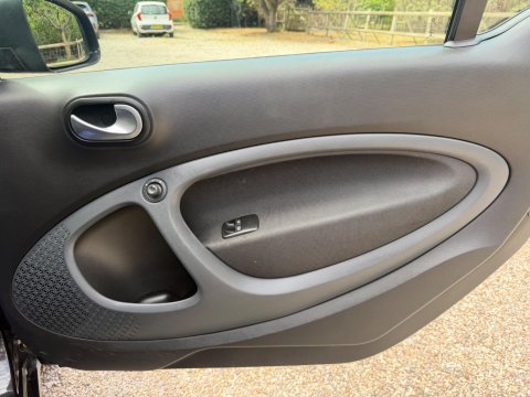 Smart Fortwo Coupe 0.9T Prime (Premium) Twinamic Euro 6 (s/s) 2dr 19