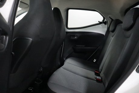 Toyota Aygo VVT-I X-TREND TSS 41