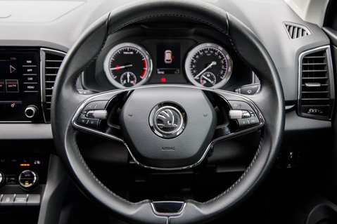 Skoda Karoq SE L TSI DSG 14