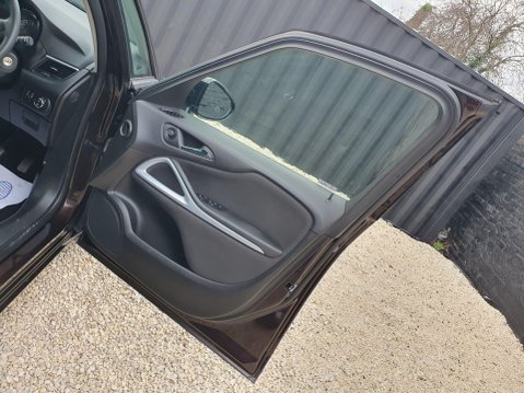 Vauxhall Zafira 1.4i Turbo Energy Euro 6 5dr 28
