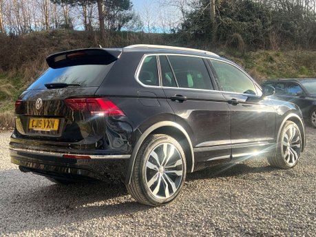 Volkswagen Tiguan 2.0 Tiguan R-Line Tech TDI Semi-Auto 5dr