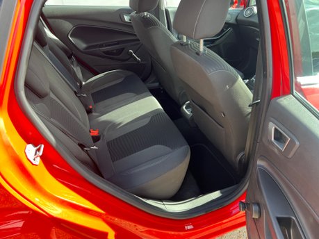 Ford Fiesta ZETEC 10