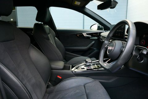 Audi A4 2.0 A4 Black Edition 35 TFSI MHEV Semi-Auto 5dr 20