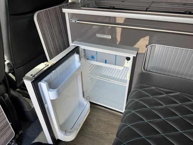 Volkswagen Transporter Camper King St Tropez|T28|Air Con|4 Berth|Pop Top| Euro 6 11