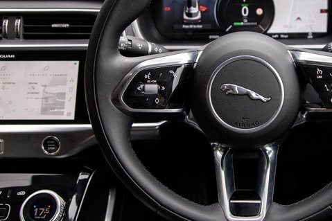 Jaguar I-Pace BLACK 20