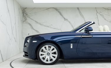 Rolls-Royce Dawn 31