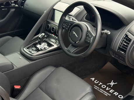 Jaguar F-Type 5.0 V8 75 Coupe AWD 46
