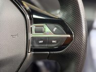 Peugeot e-2008 50kWh GT SUV 5dr Electric Auto (136 ps) 30