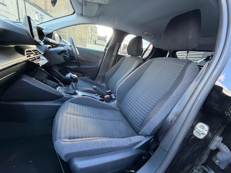 Peugeot 208 PURETECH ACTIVE PREMIUM PLUS S/S 11